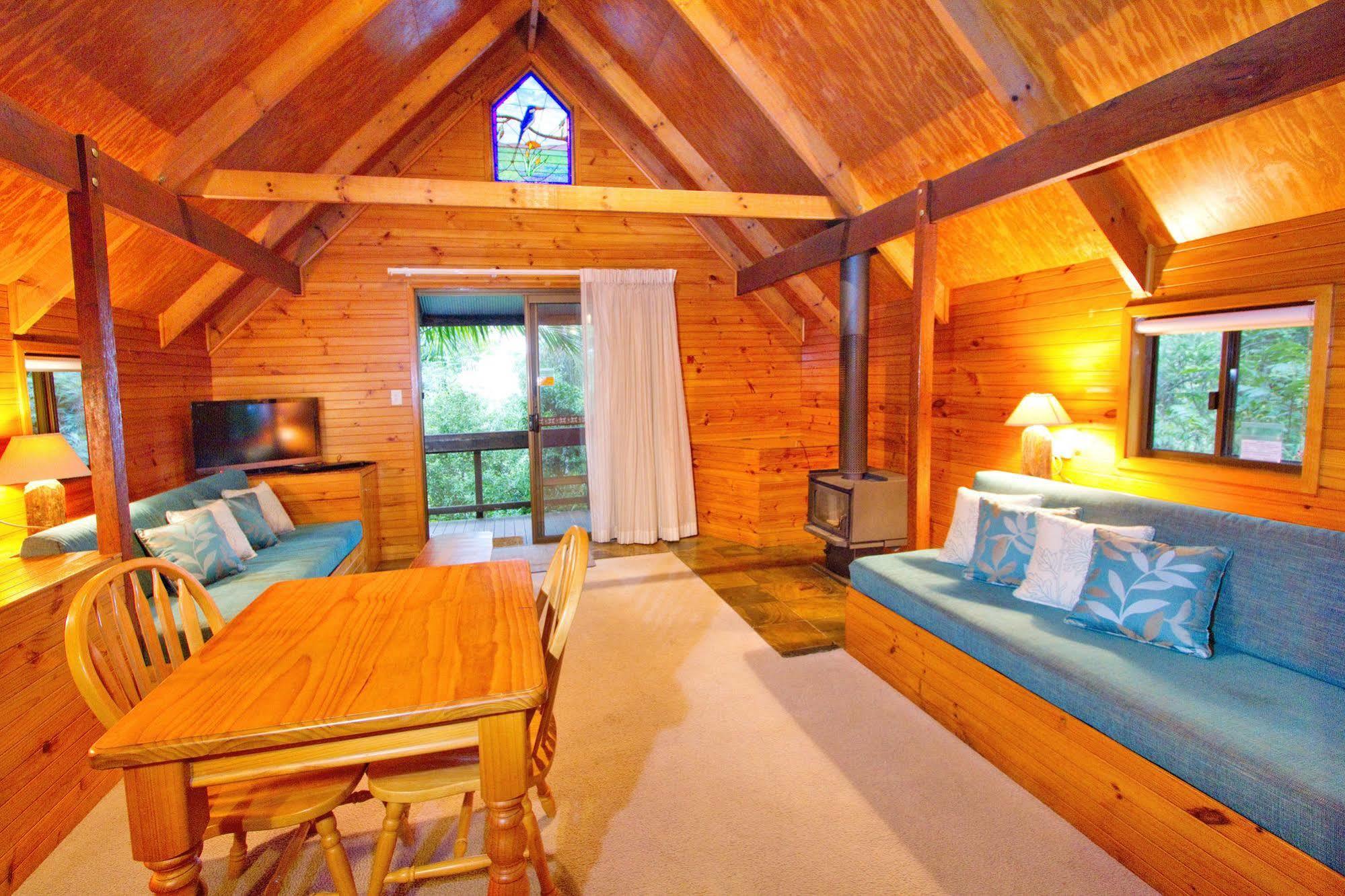 Mt Glorious Getaways Villa Mount Glorious ภายนอก รูปภาพ